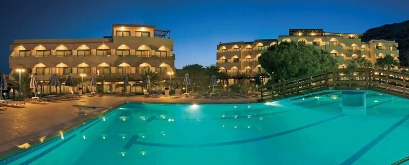Hotel v noci